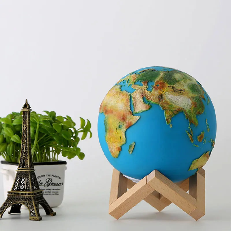 Lampada Globo 3D Touch - Terra con Base in Legno e Ricarica USB 16 colori con telecomando