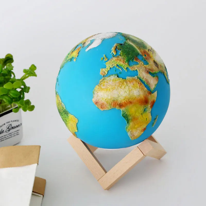 Lampada Globo 3D Touch - Terra con Base in Legno e Ricarica USB 16 colori con telecomando