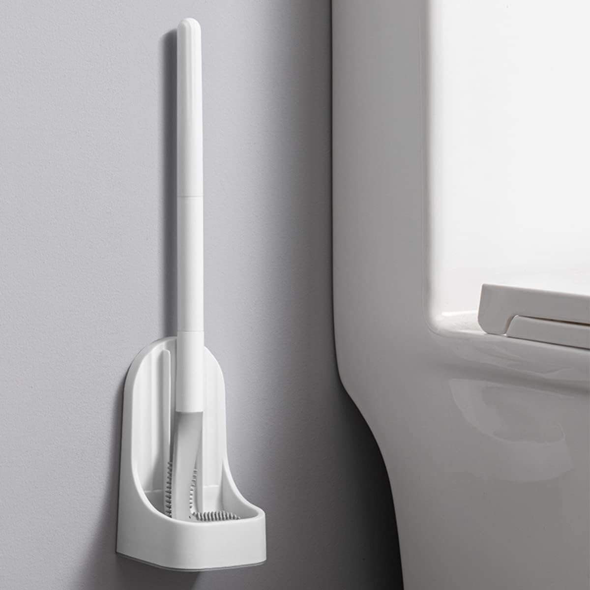 Scopino WC in Silicone con Design a Mazza da Golf | Setola Flessibile TPR, Asciugatura Rapida e Supporto Antigoccia