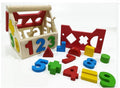 Casetta in legno con formine