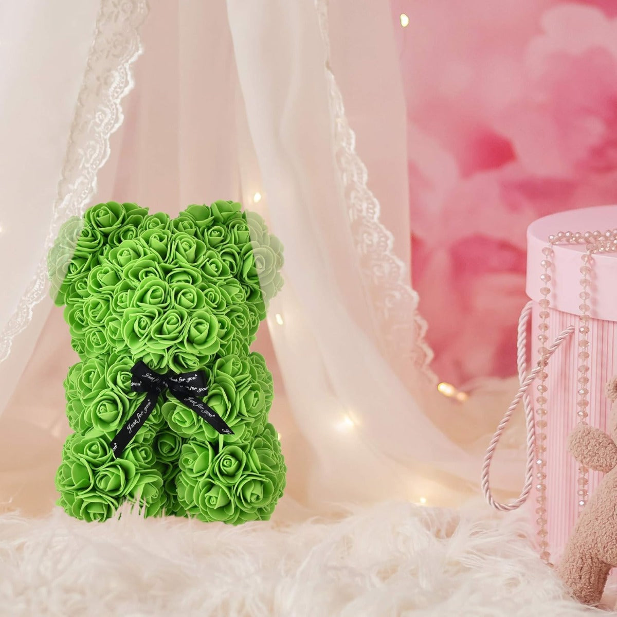 Orsetto con Rose Artificiali Fatto a Mano 25 cm  (Verde)