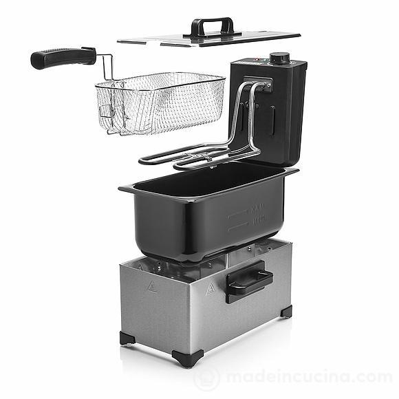 FRIGGITRICE ELETTRICA TX-8247 Ciabosi capienza LT3,3  2000W con controllo della temperatura selezionato.
