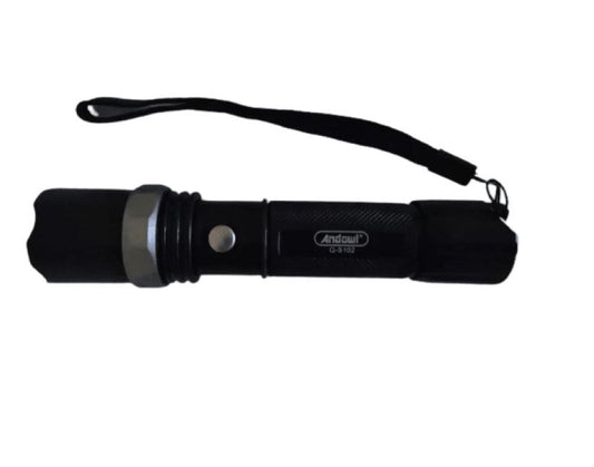 Torcia LED Ricaricabile, Regolabile, 1000 Lumen, Multifunzione, Torcia per Lavori, Campeggio ed Emergenze